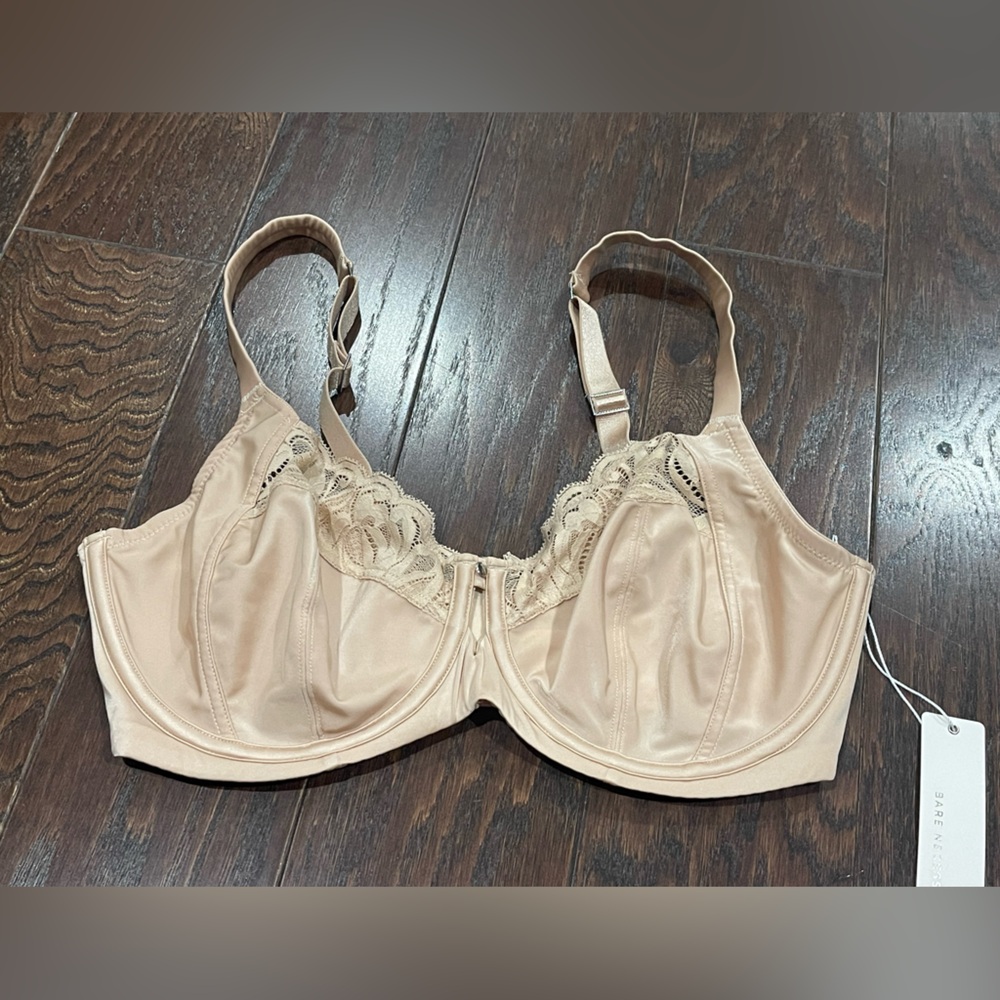 Bare Necessities Bra Women Size 36DDD Sand  Side Support Beige NEW